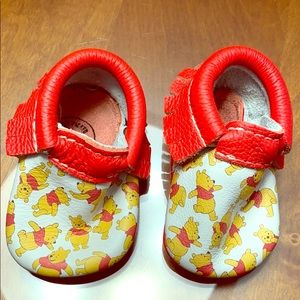 *sold*Winnie the Pooh Freshly Picked size 1